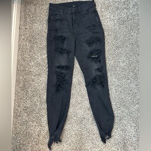 American Eagle black mom jeans